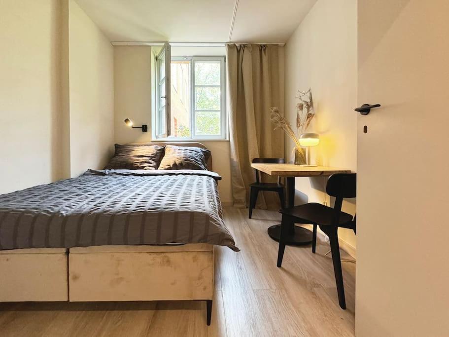 Natural Apartment In The City Center - Old Town Wrocław Buitenkant foto